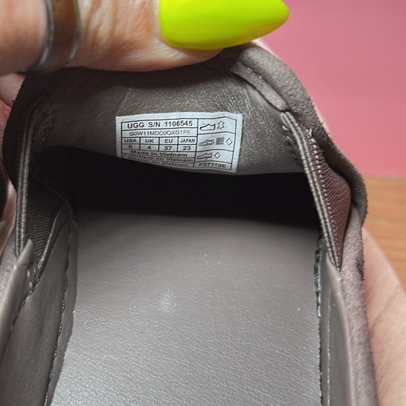 UGG Jass Brown Suede Loafers Slip On Casual Leather Liner Comfy Neutral - Picture 7 of 9